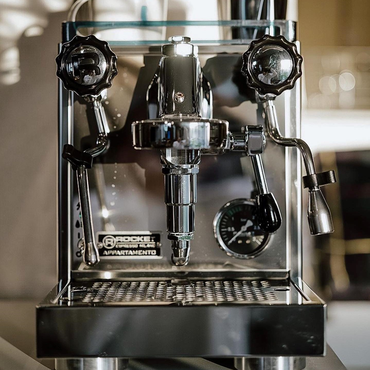 Pákový domácí kávovar Rocket Espresso Appartamento